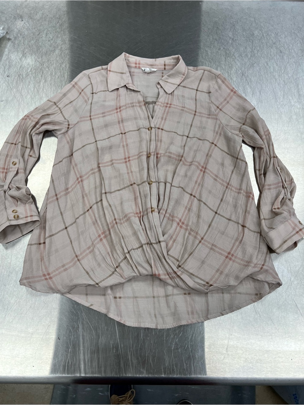 Perch by Blu Pepper Taupe Plaid Button-Front Twist Hem Top Women’s 2X